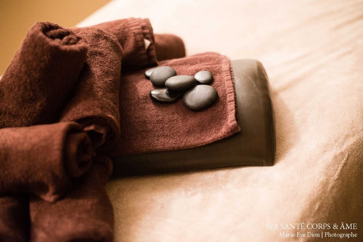 spa-sante-massotherapie-massage-pierres-chaudes spa-sante-massotherapie-massage-pierres-chaudes
